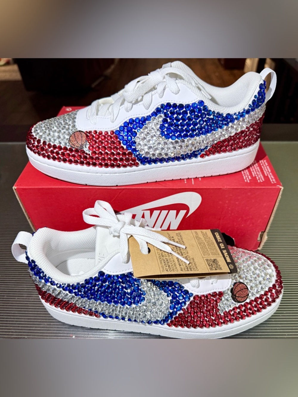 Nike White Sneakers Bedazzled Red Blue Silver WNBA Houston Comets basketball 8.5